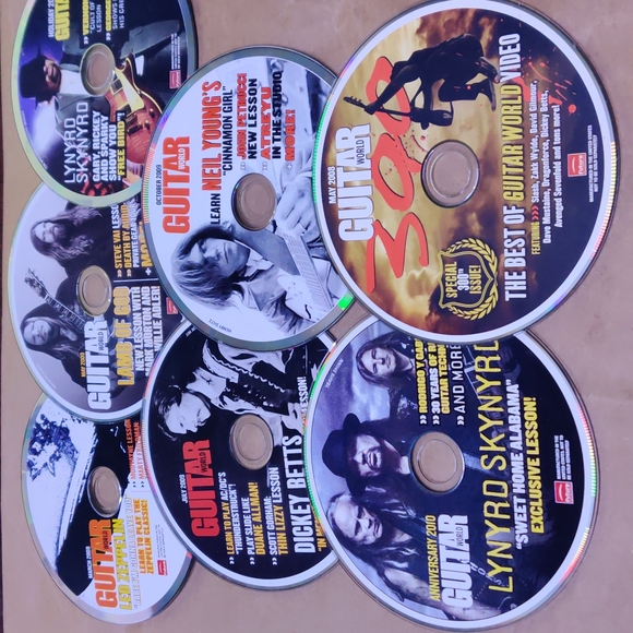 Guitar world cds - Picture 1 of 1